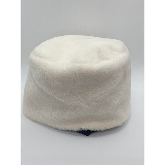 UNBRANDED Women's White-Black Faux Fur Quilted Beanie SZ OS - Picture 2 of 7